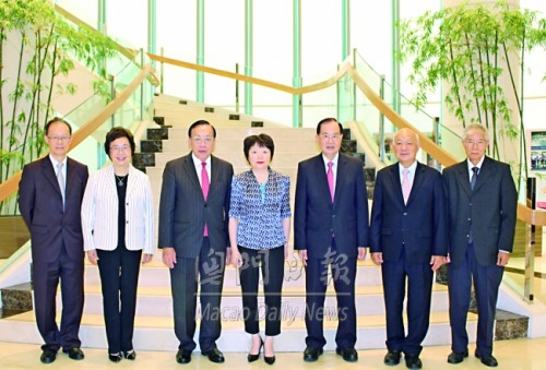 廠商會訪外交公署介紹工展會